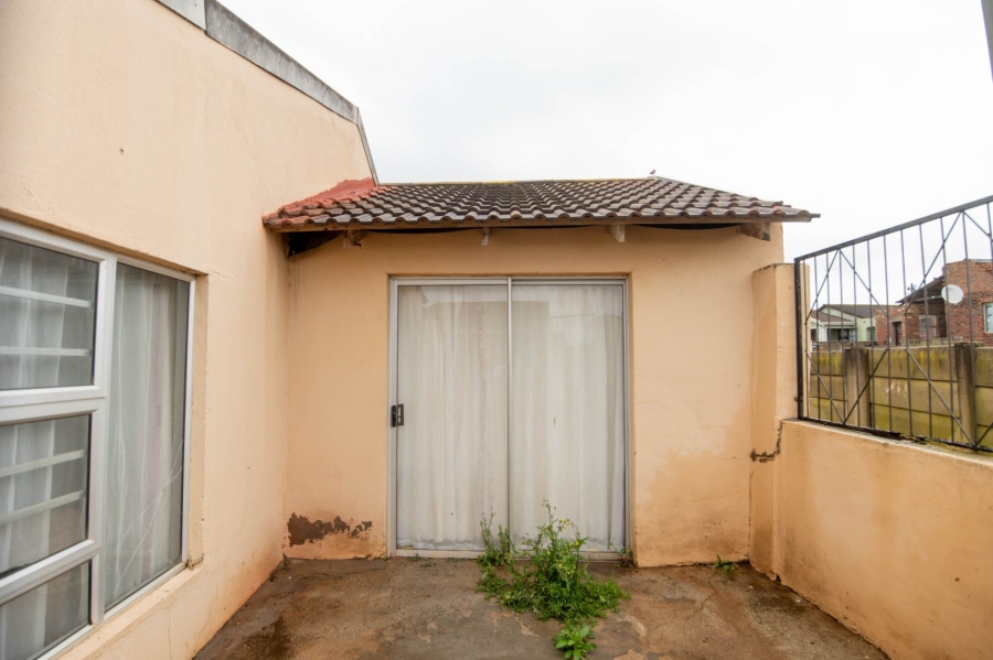 4 Bedroom Property for Sale in Bethelsdorp Eastern Cape